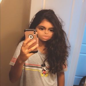 Meet your Posher, Thalia